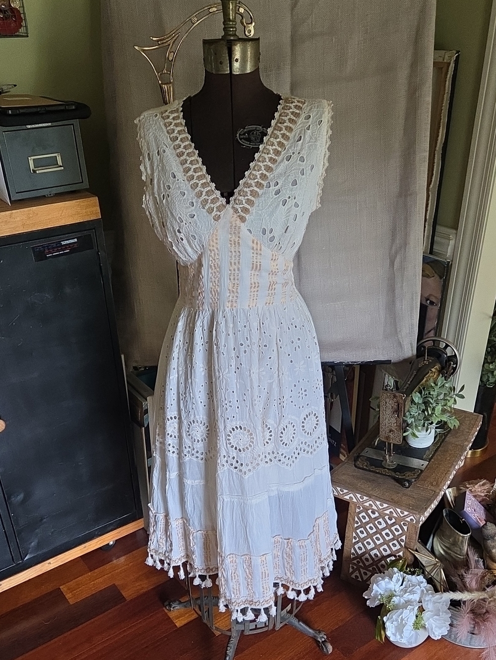 Boho Eyelet Midi Dress in Cream S